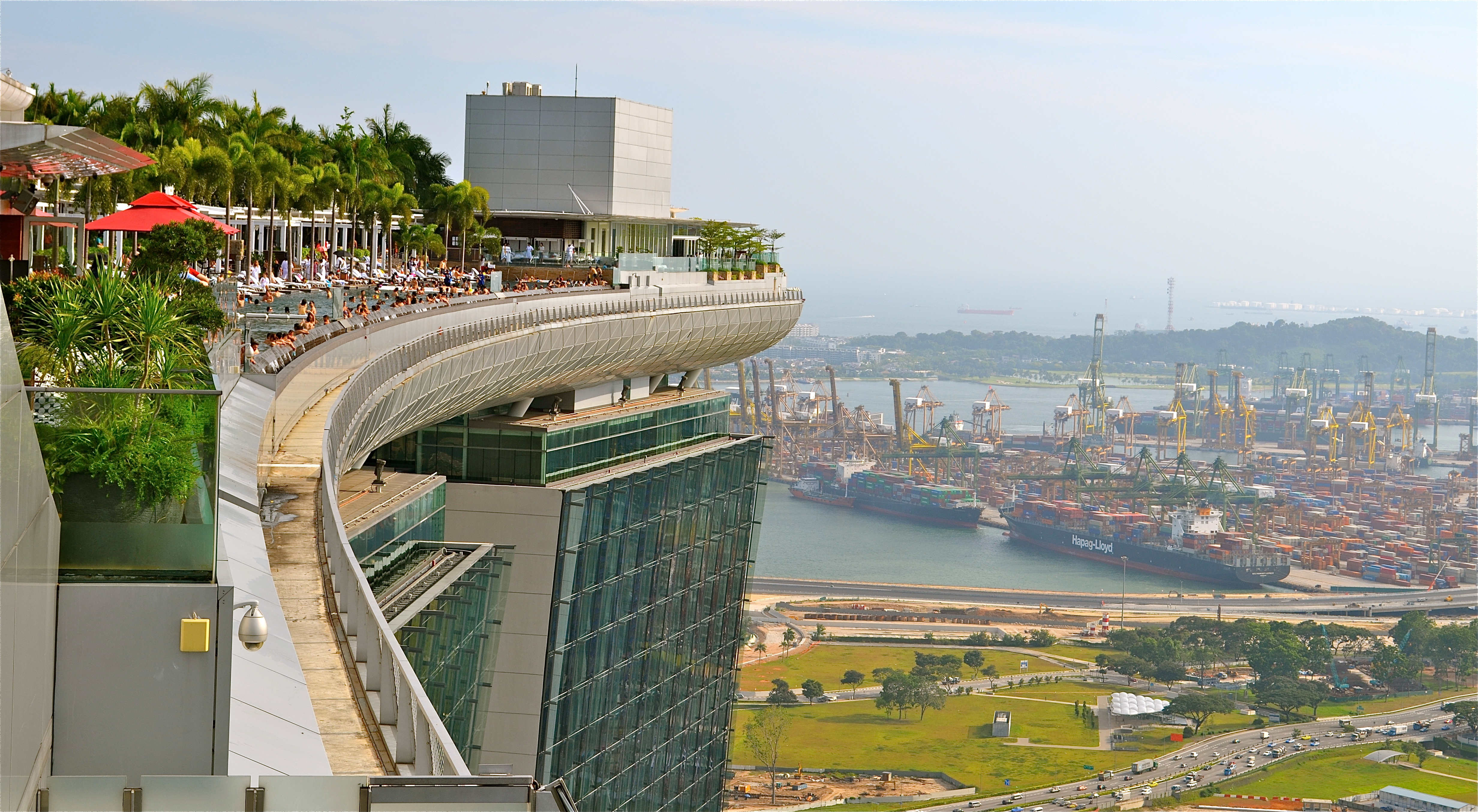 Don’t Miss to See Marina Bay Sands SkyPark in Singapore